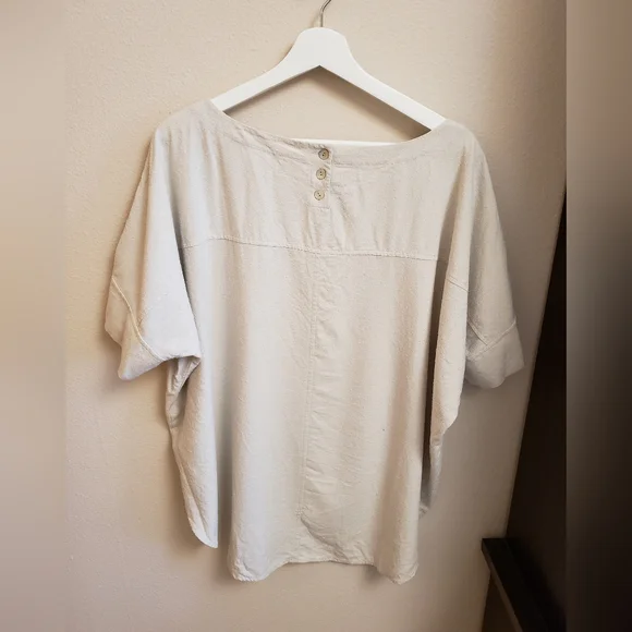 Eileen Fisher Silk Noil Bateau Neck Top - Picture 2 of 4